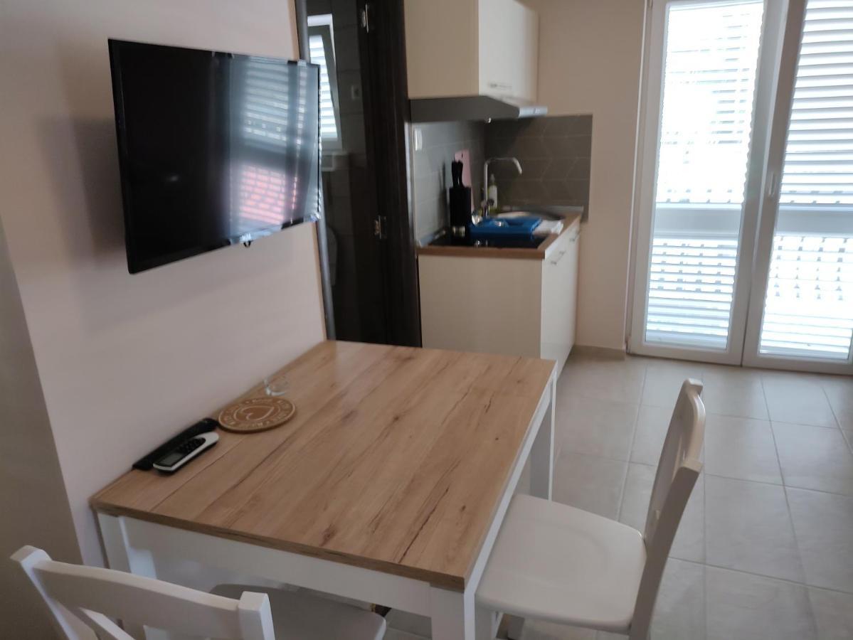 Josipa 1 Apartment Crikvenica Bagian luar foto
