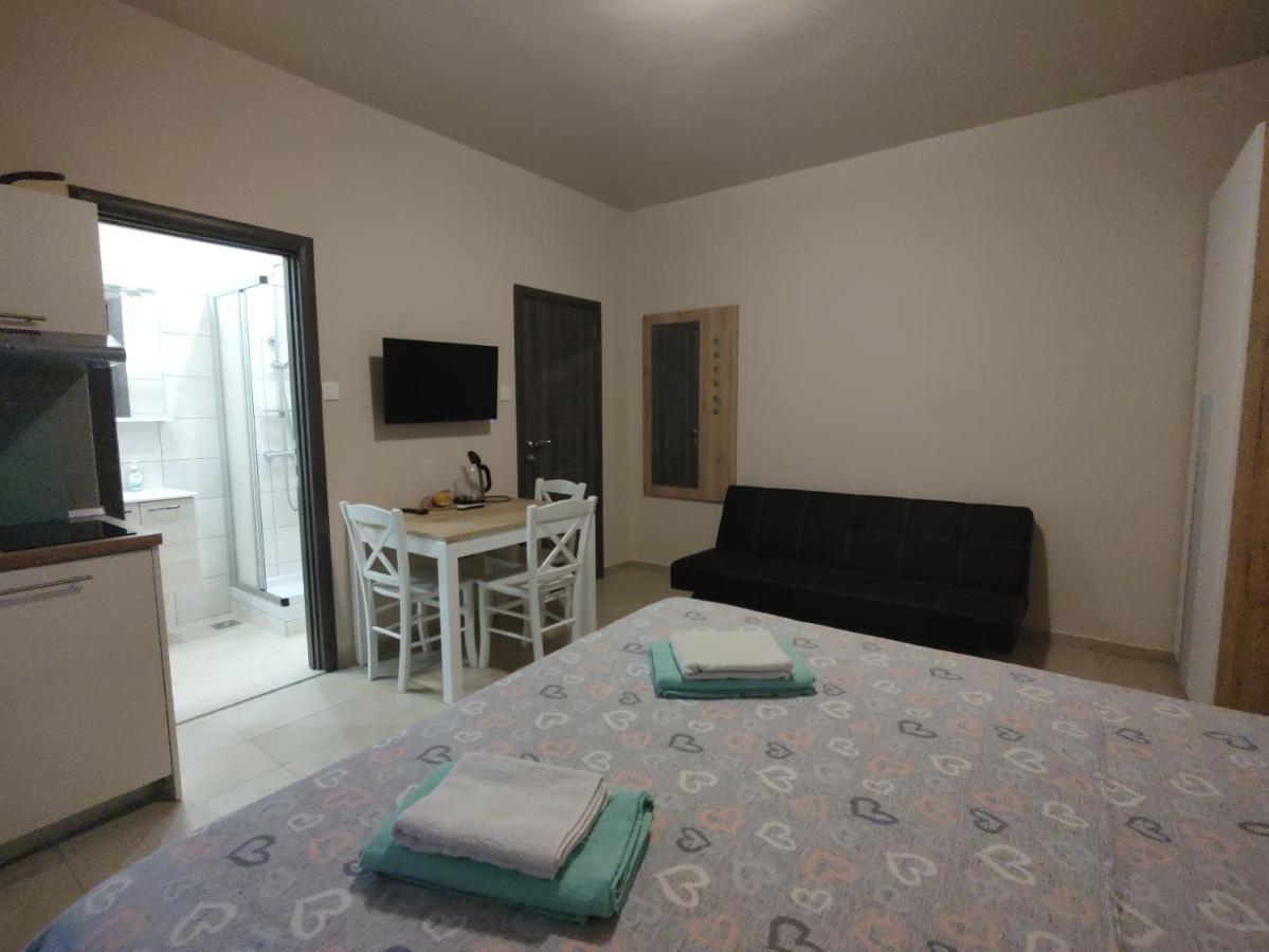 Josipa 1 Apartment Crikvenica Bagian luar foto